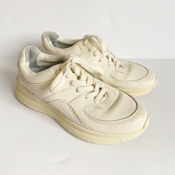 Everlane Shoes - Everlane Tread White Sneakers C011